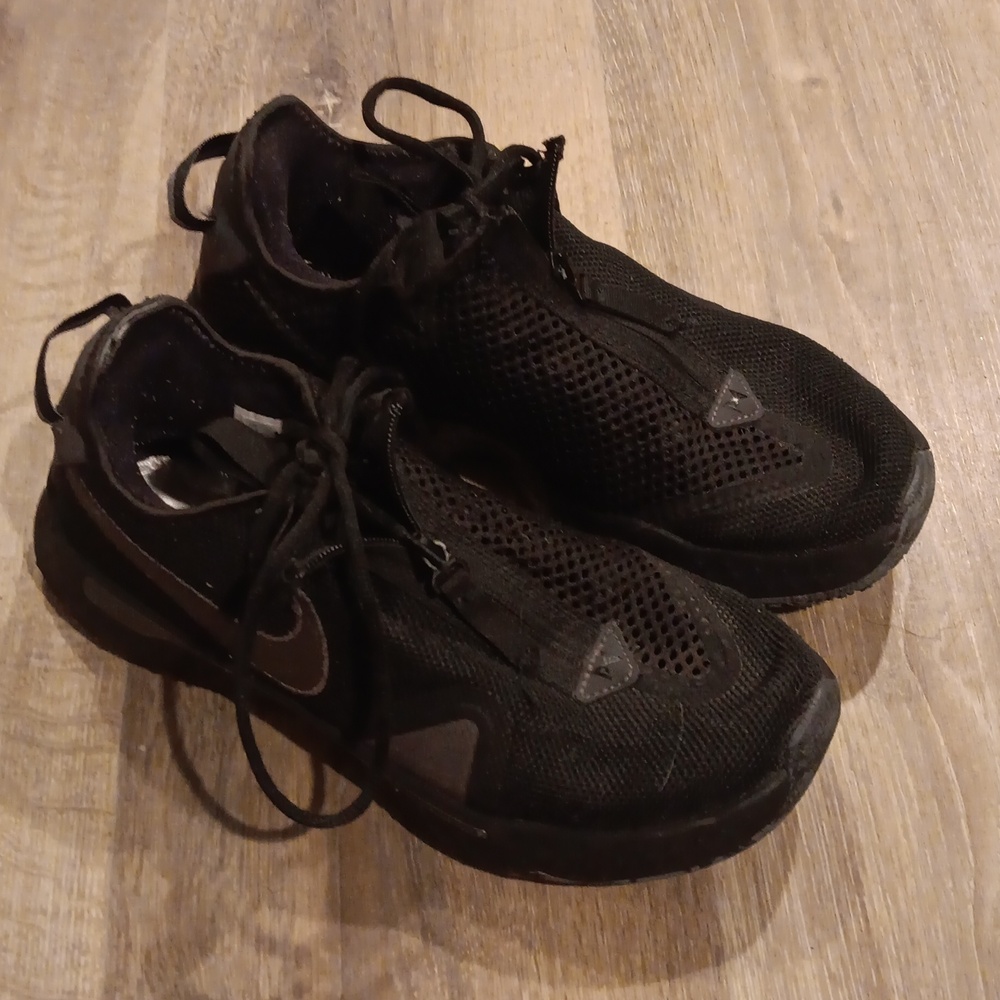 Nike PG 4s Black Gray CD5079-005  Basketball Shoes Size 9.5